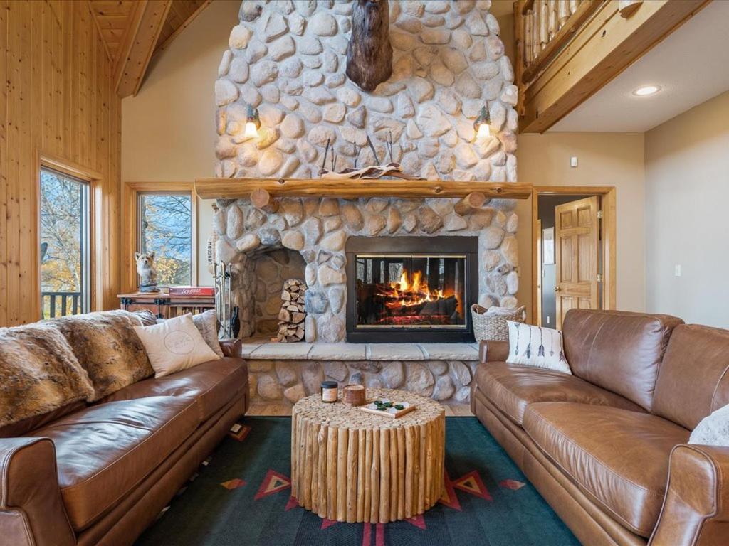 Longbow Lodge