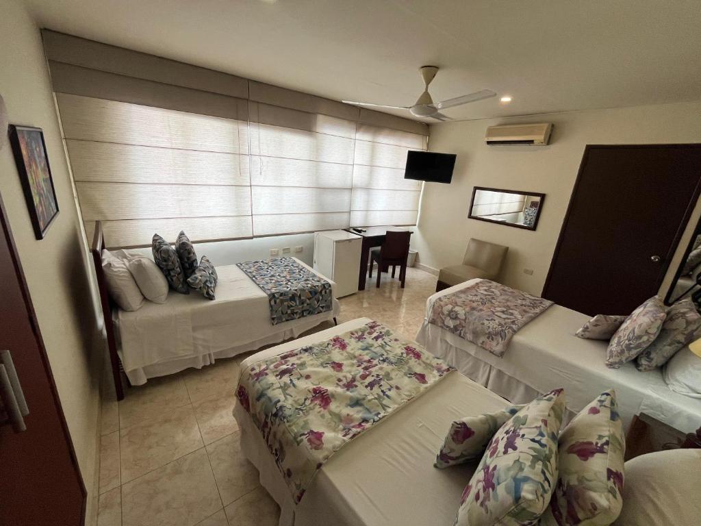 Hotel San Carlos photo 2