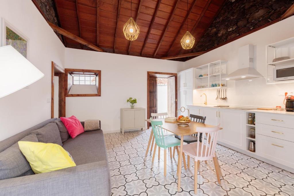 Casa Canaria en casco antiguo.