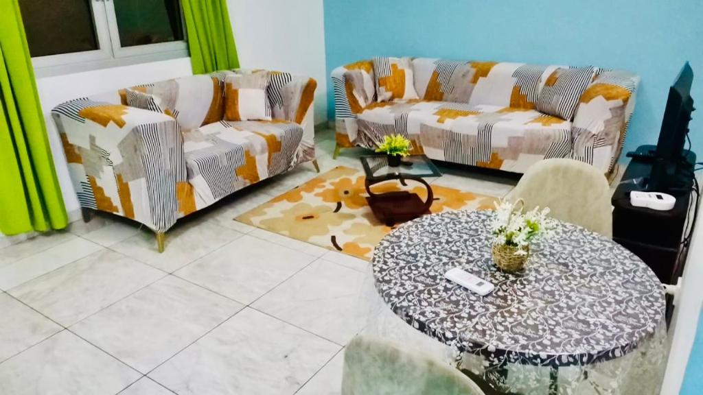 Appartement Meublé Bonamoussadi Douala photo 1