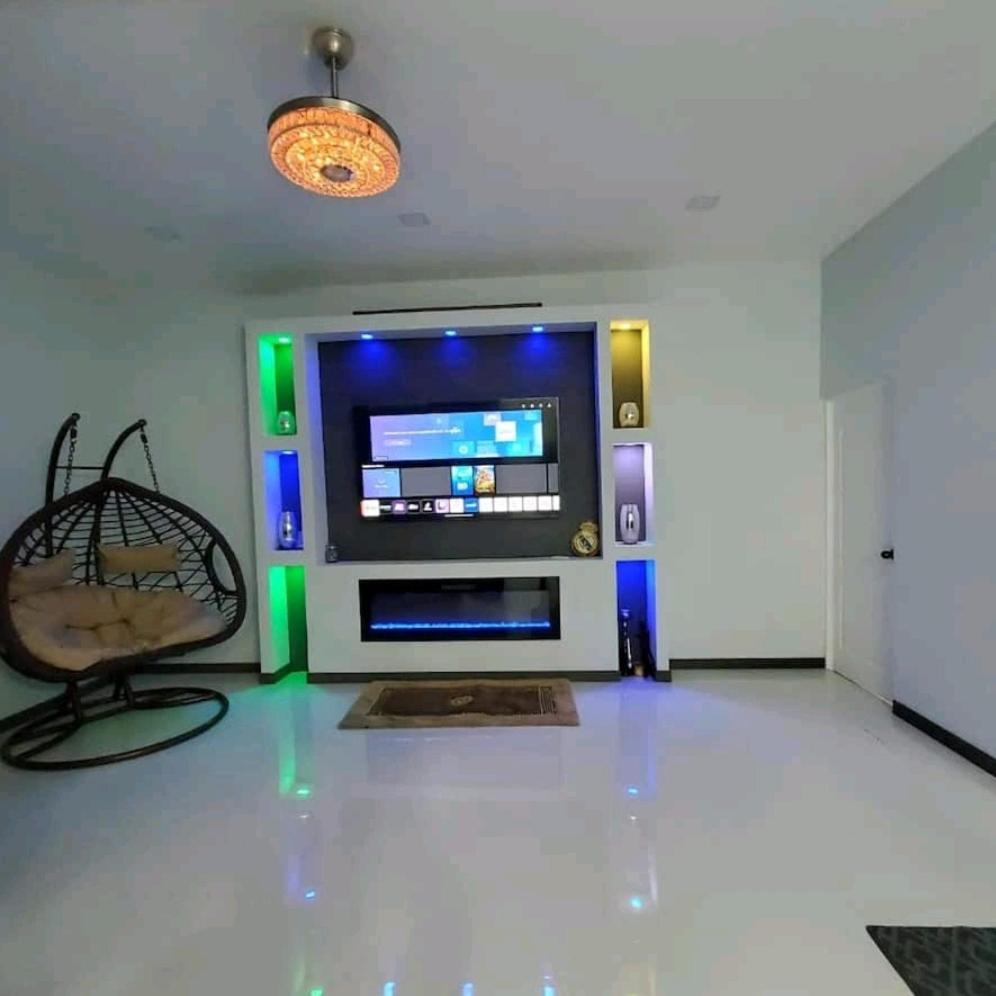 Marhabibi's home