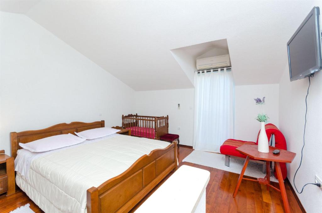 Apartment STARI DVOR photo 4