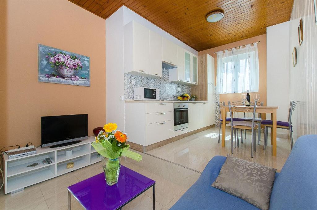 House Andelka photo 2