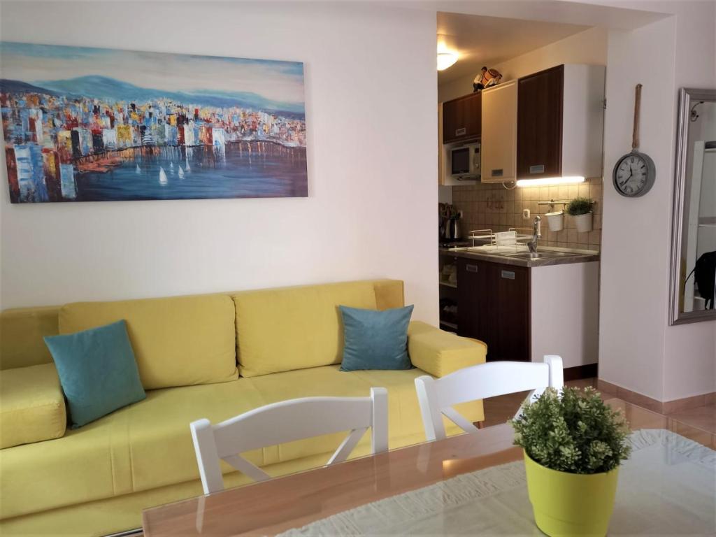Apartments Nives photo 1