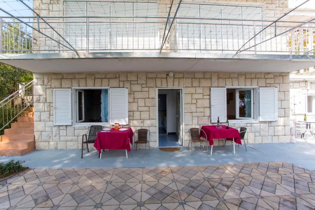 Apartments VILLA DVORSKI photo 3