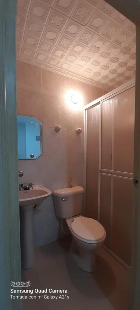 LINDO APARTAMENTO CERCA AL CC ALAMEDAS photo 2