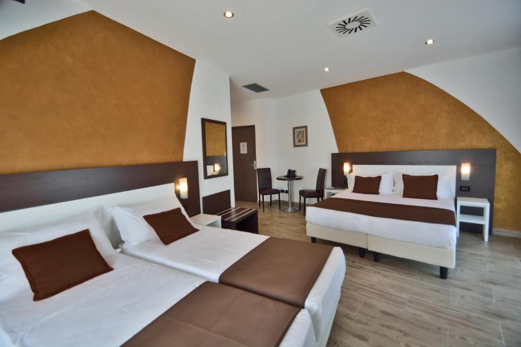 Hotel Luxor Florence photo 3