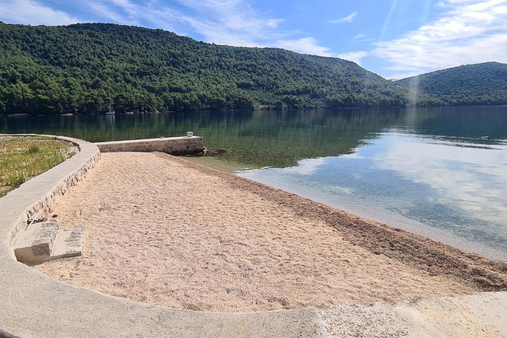 Apartments by the sea Broce, Peljesac - 13182 photo 3