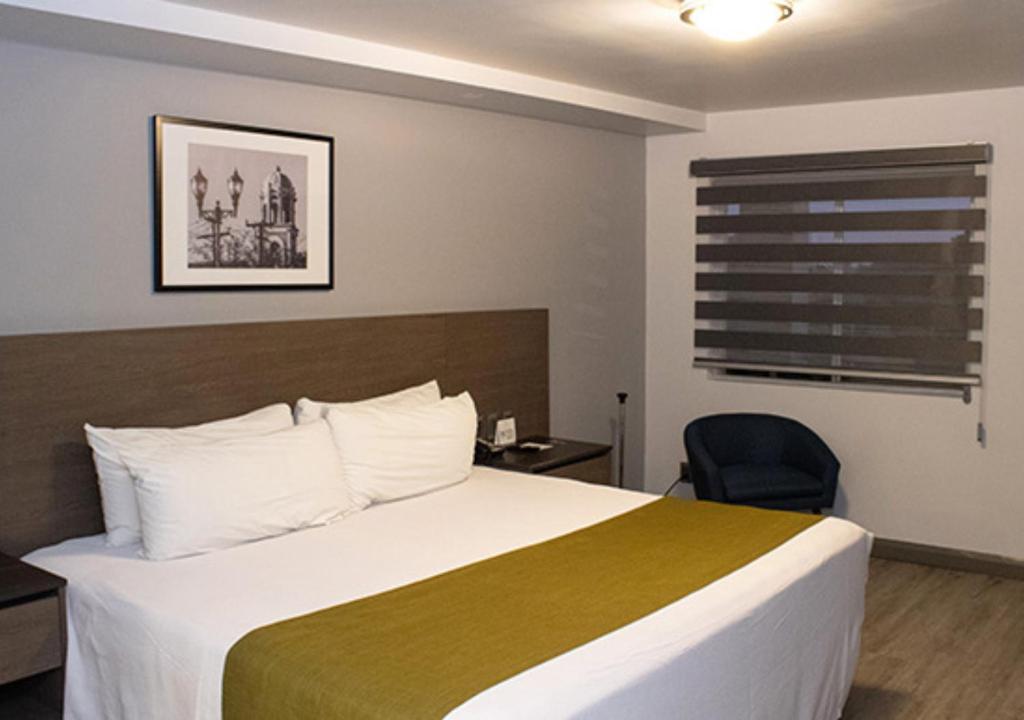 Hotel Calafia photo 2
