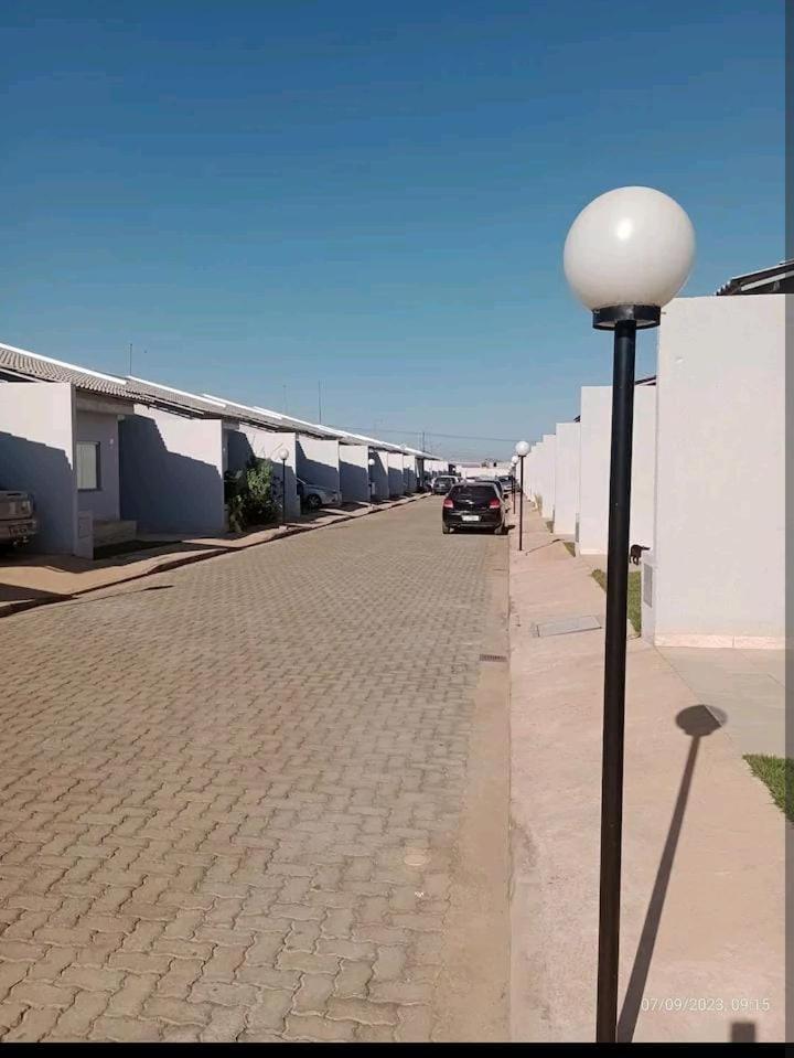 Casa a 5 km de Luziânia 1 quarto com ar-condicionado