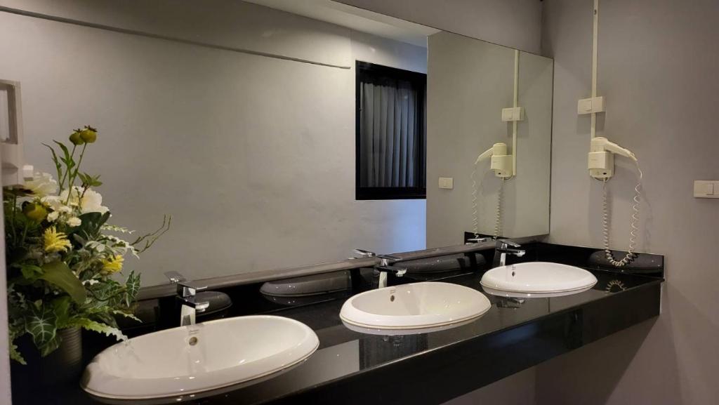 Terminal58hostel@town photo 3