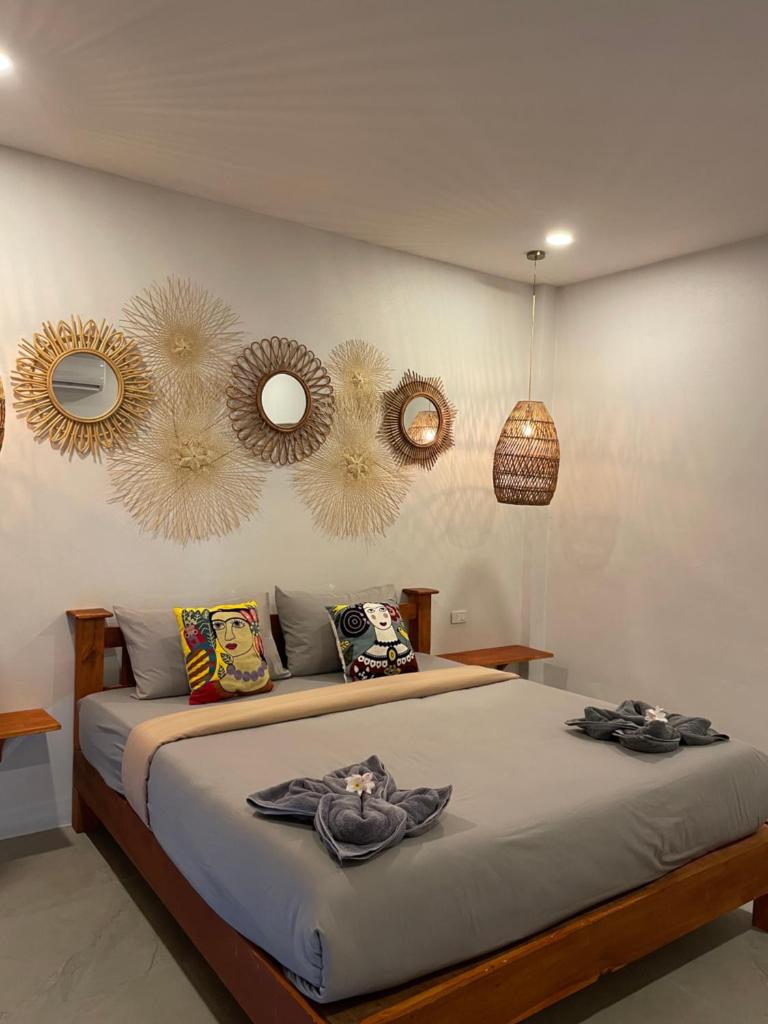 All At Sea Beach Resort photo 3