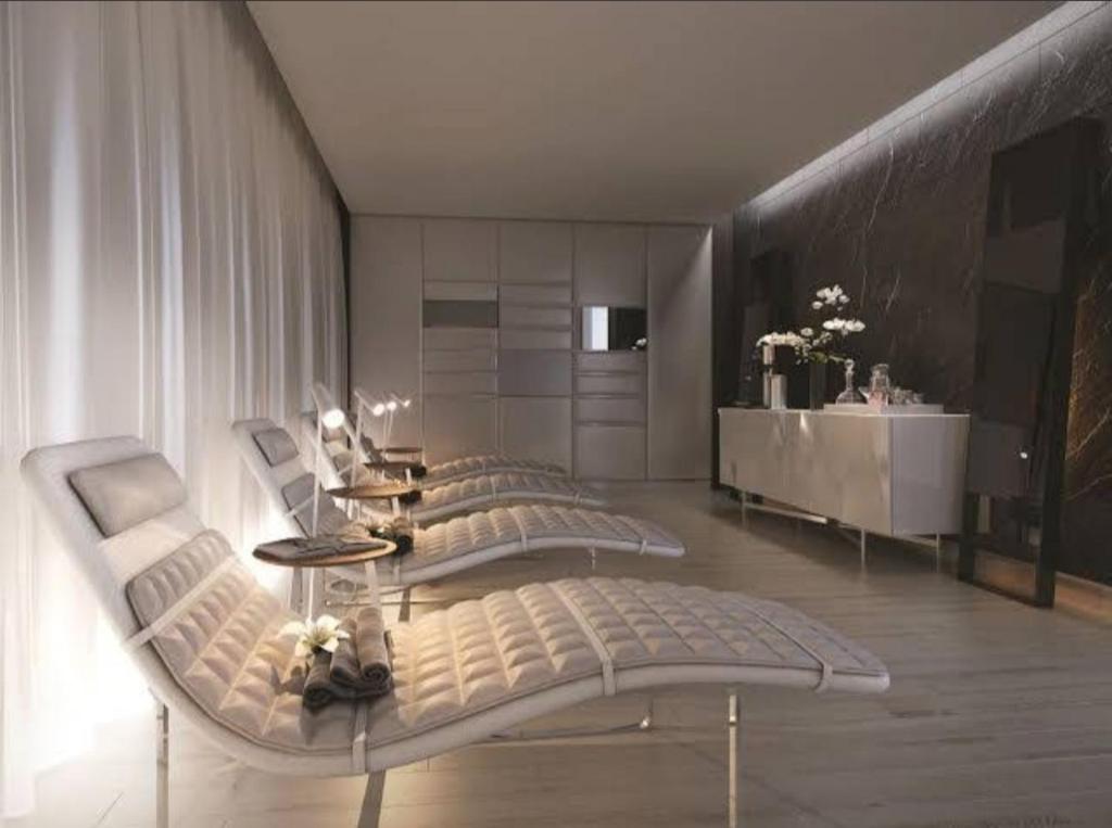AMAZNING VIEW & PARAMOUNT BRANDED TWO BEDROOM APARTMENTS BRUJ VIEW photo 2