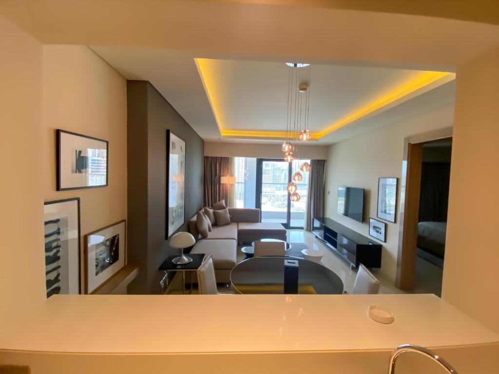 AMAZNING VIEW & PARAMOUNT BRANDED TWO BEDROOM APARTMENTS BRUJ VIEW photo 4