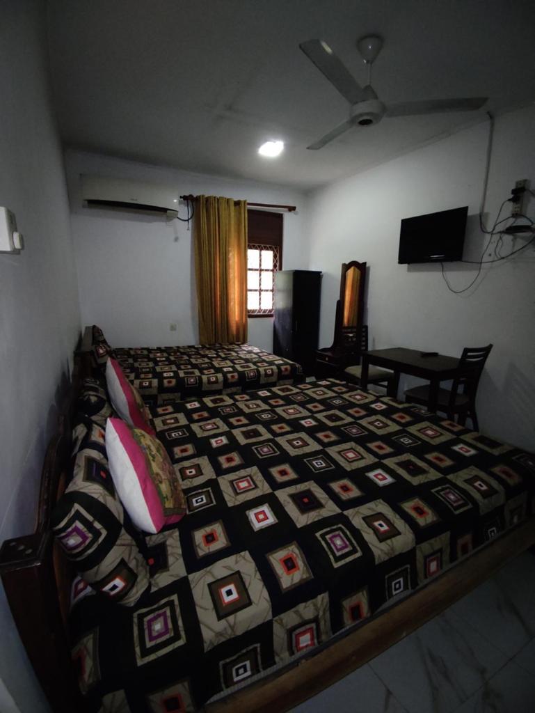 White Grand Hotel photo 2