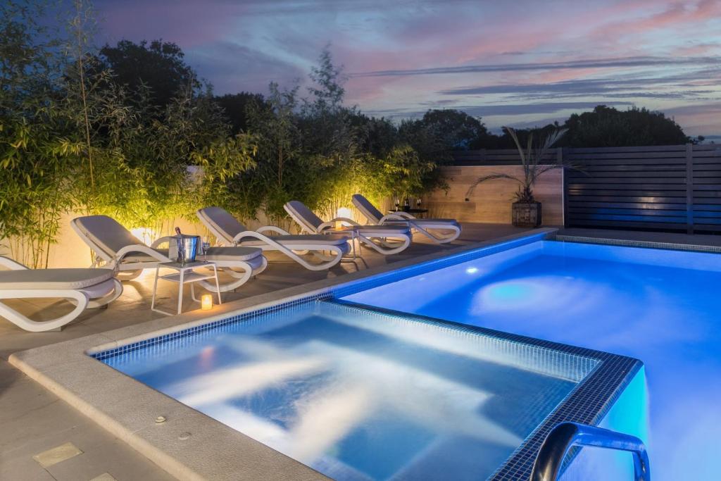 Villa Miaa newly built modern villa in Medulin photo 2