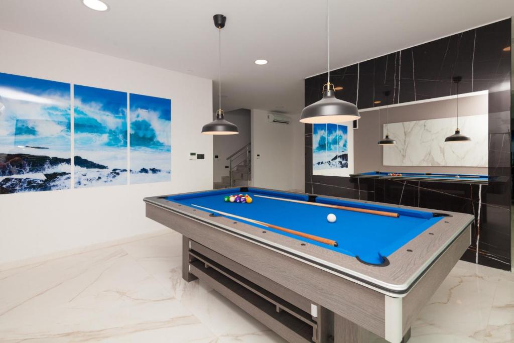 Luxury Villa ReMi near Medulin with wellness and sea view photo 4