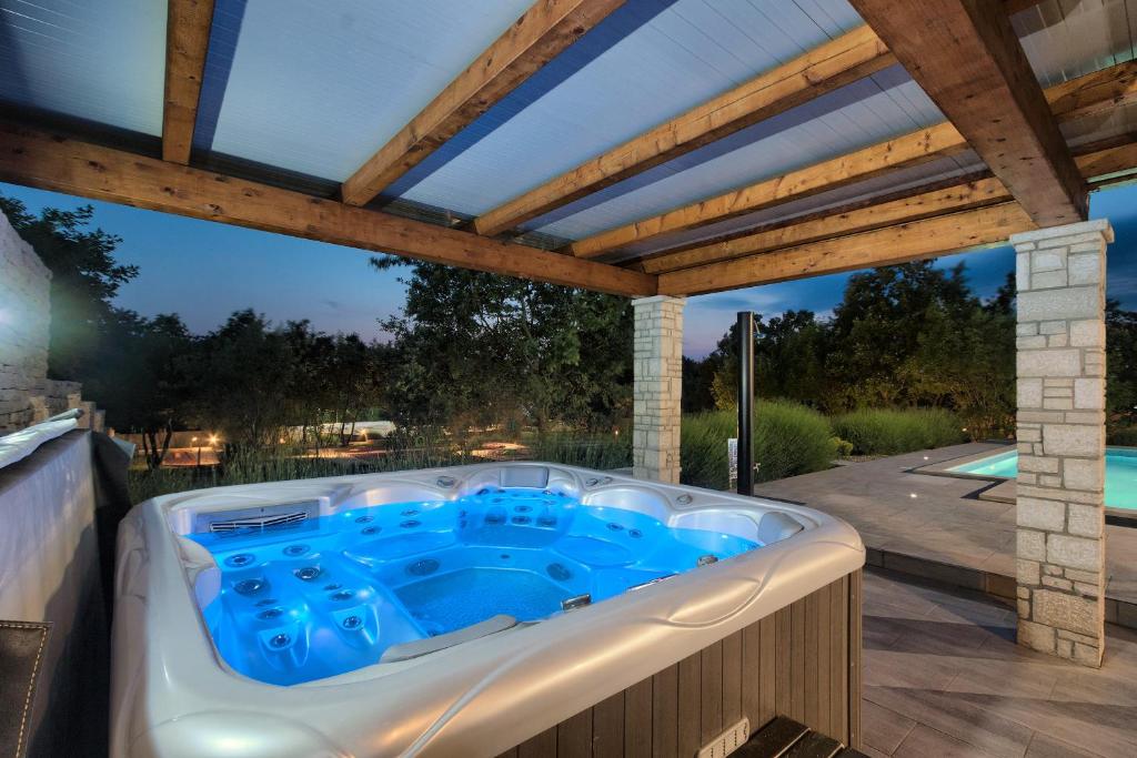 Villa Stokovci in Central Istria for families and kids with a large garden and playground photo 2