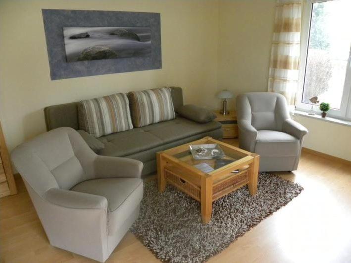 Wohnung 6 im EG Haus Stranddistel, komfortable Ferienwohnung fur 4 Personen in Zingst photo 1