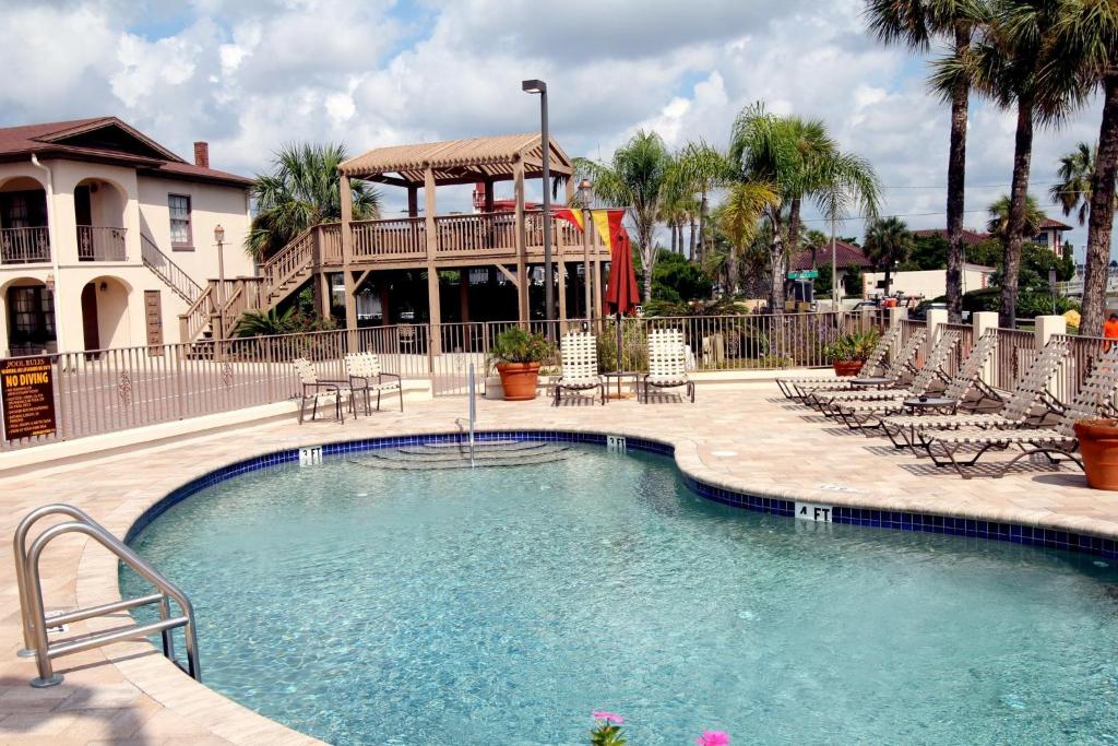 Bayfront Inn photo 2