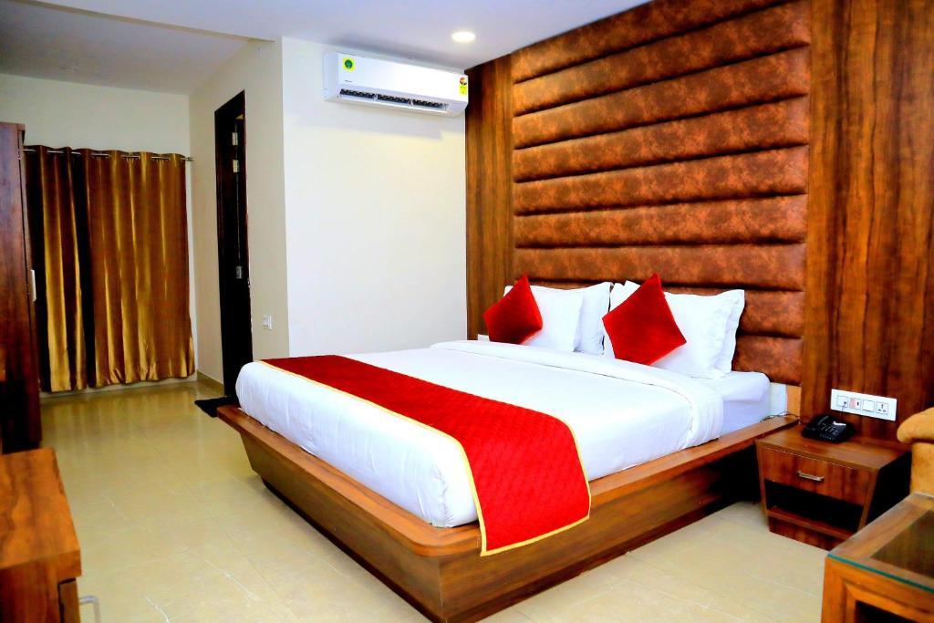 Pineberry Hotels