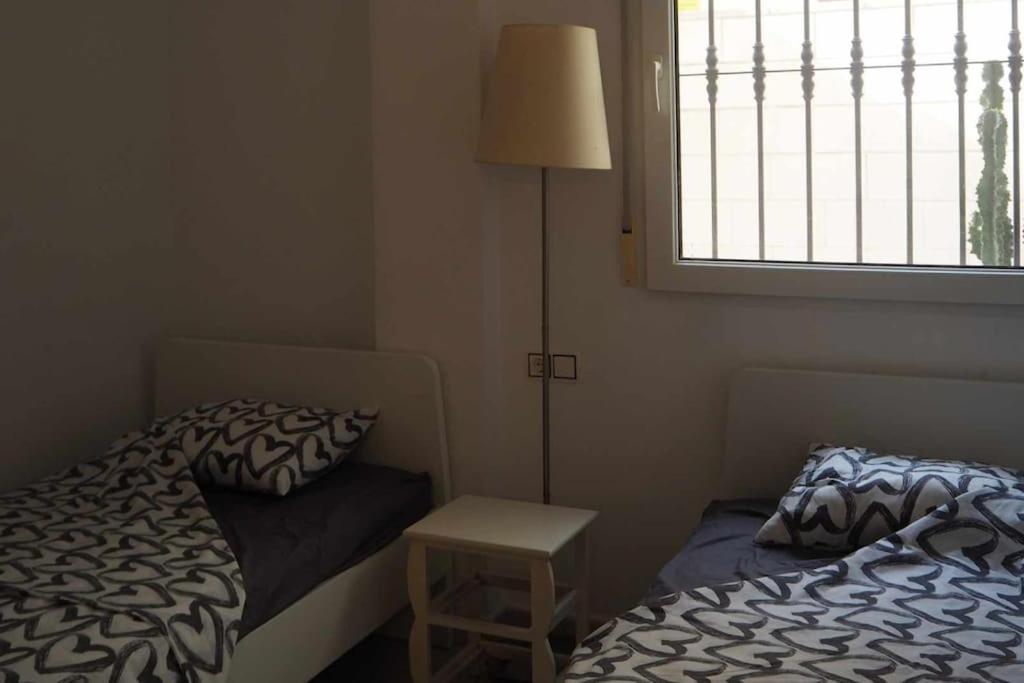 Apartamento con piscina photo 3