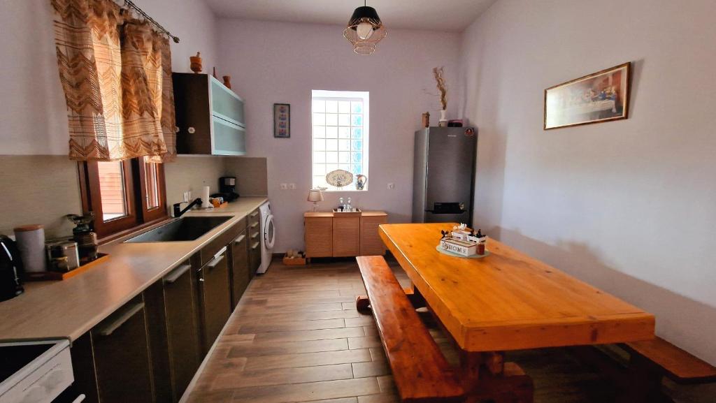 Seva Monolithos house photo 2
