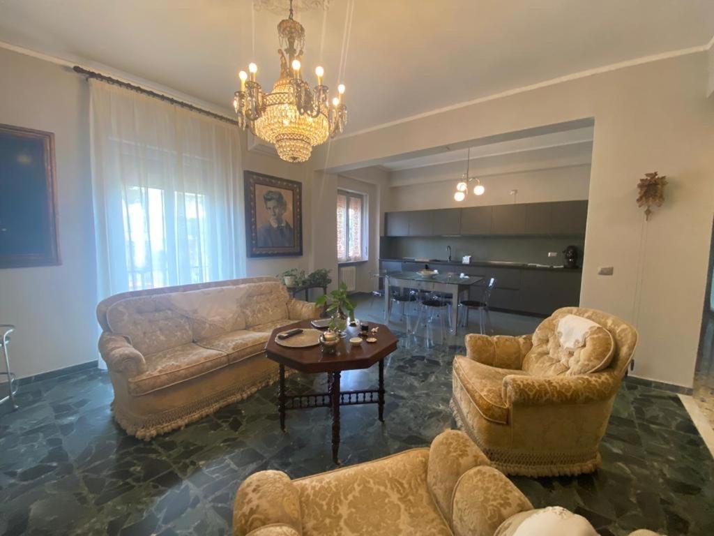 La casa del Professore - Downtown luxury stay photo 2