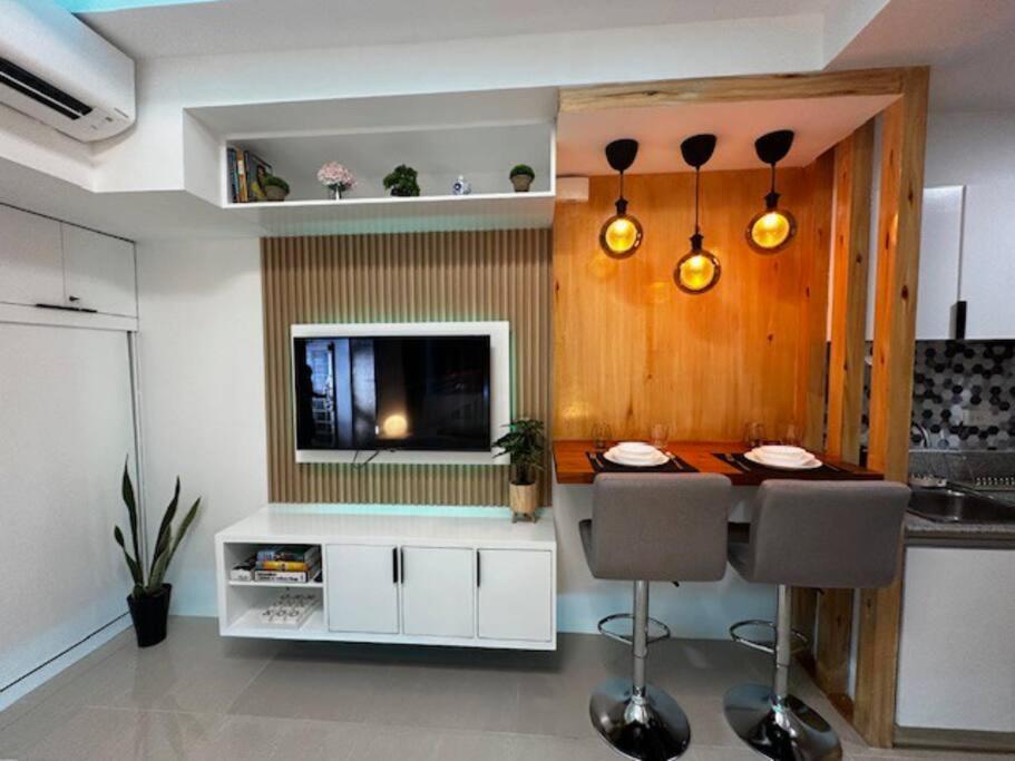 Tinch at Inspiria Condominium Davao City Unit 1527 photo 4