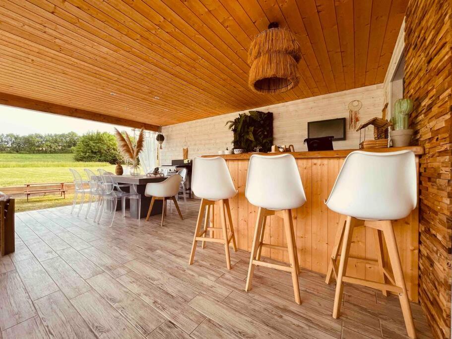 Villa avec piscine en campagne ! photo 3