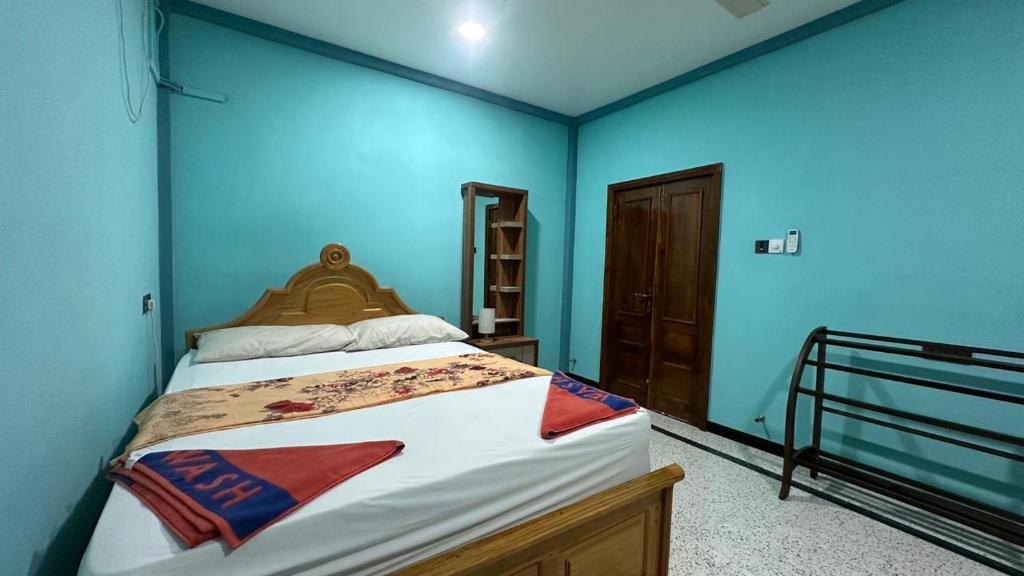 Santhosh Villa photo 2
