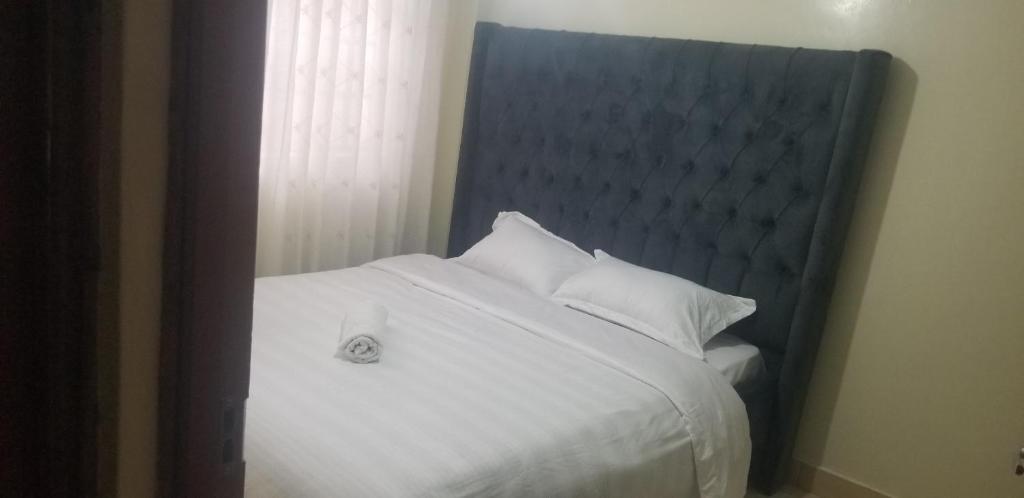 Imani Apartments staycations photo 3