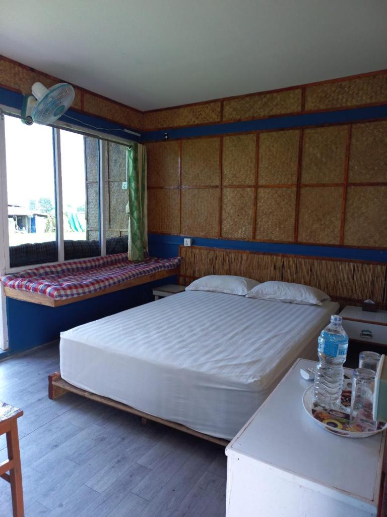 Shiva's Hippies Colony photo 3