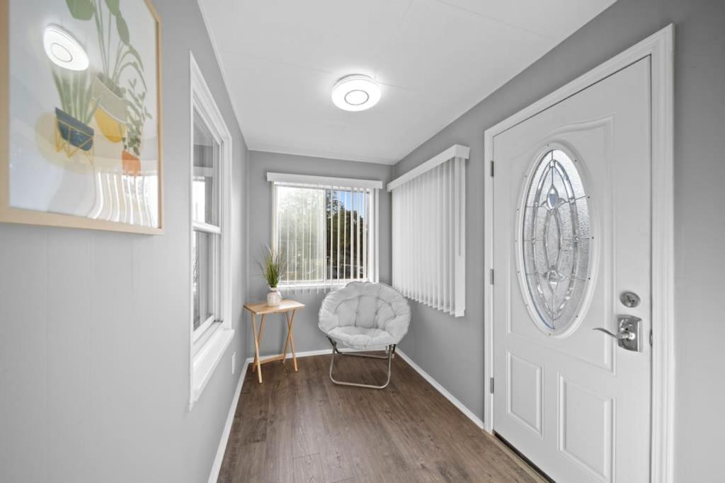 Stylish Luxury 3bd home in Down Town Royal Oak photo 3