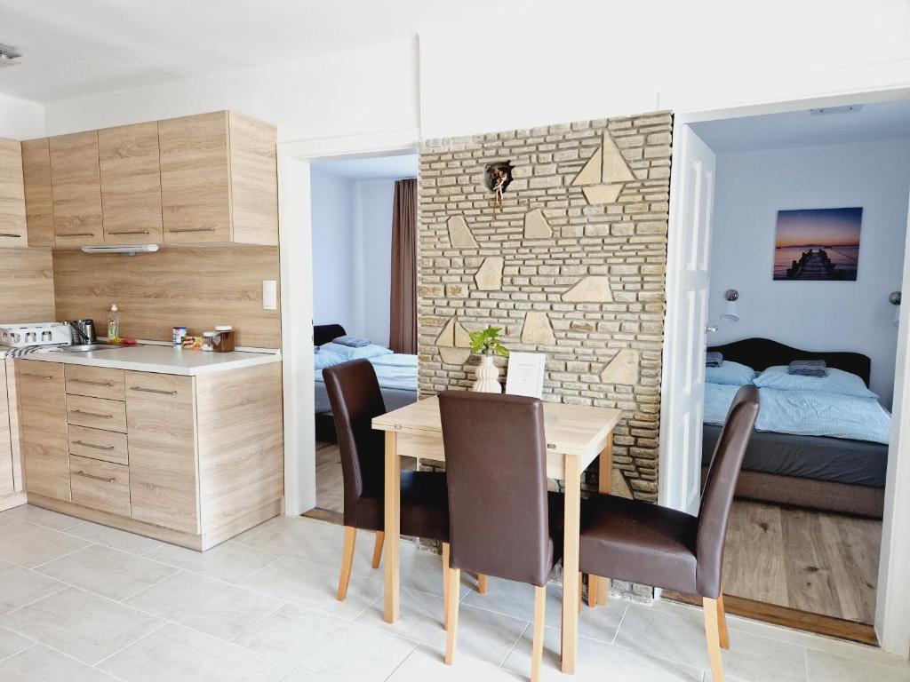 Balaton Apartman Füred photo 2