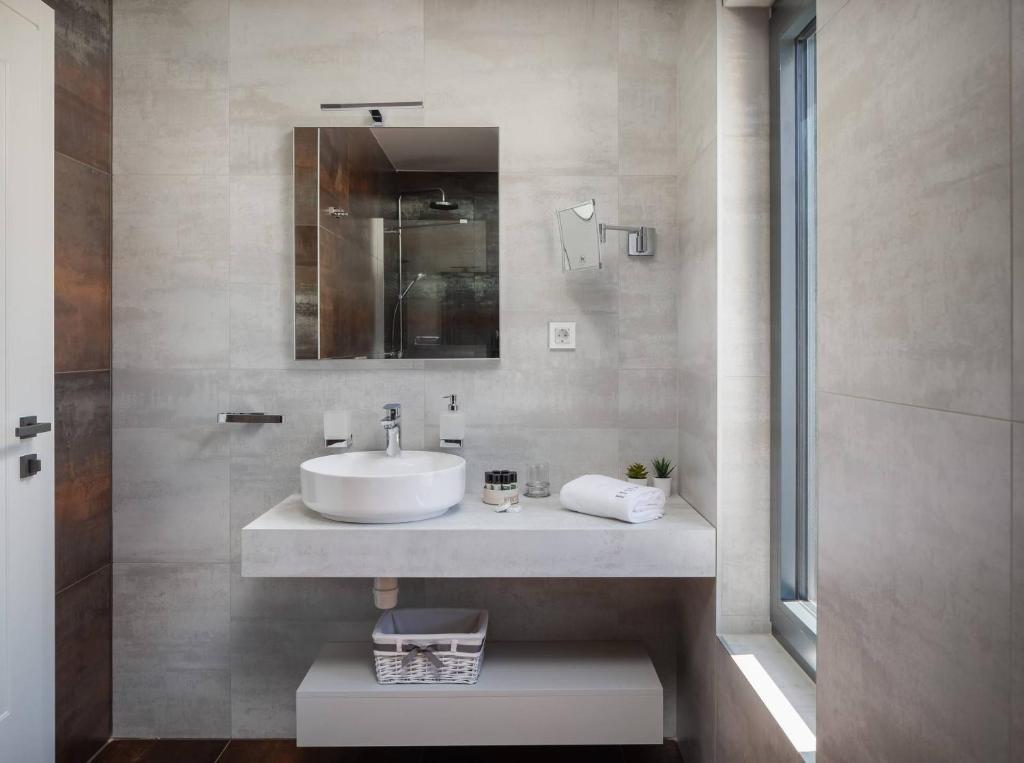 HADRIE LUXURY RESORT AND VILLAS ROVA b photo 3