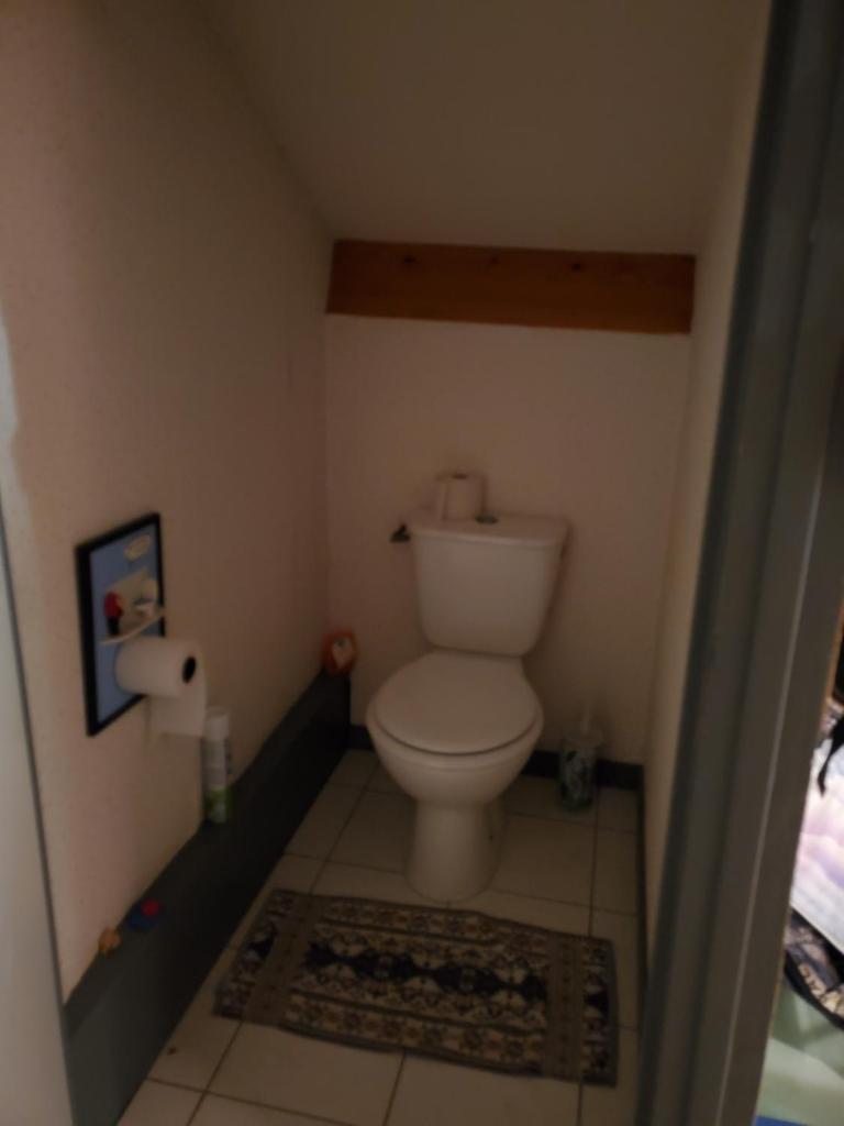 Chambre avec salle de bains photo 1