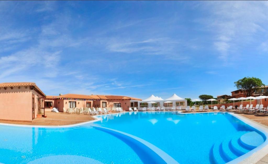 Residence with swimming-pool in Vignola Mare photo 2