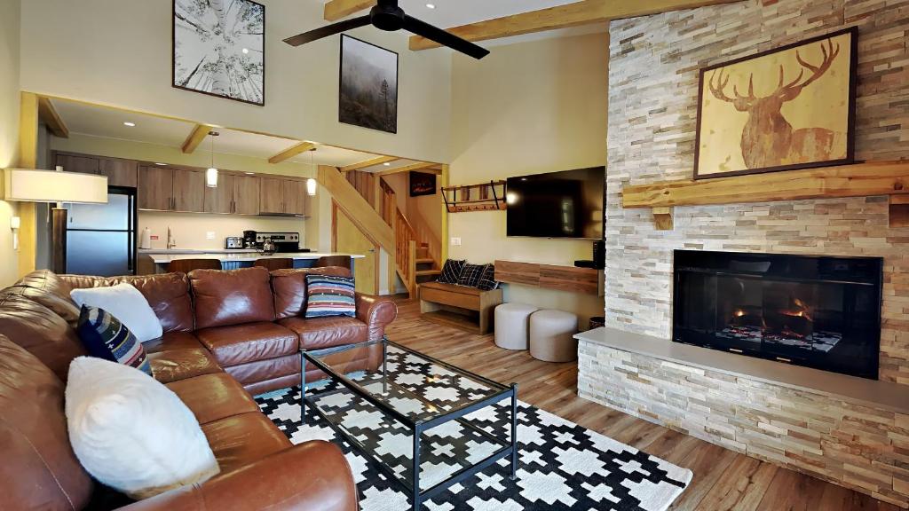 Timberline Condominiums 1 Bedroom plus Loft Deluxe Unit A3B image