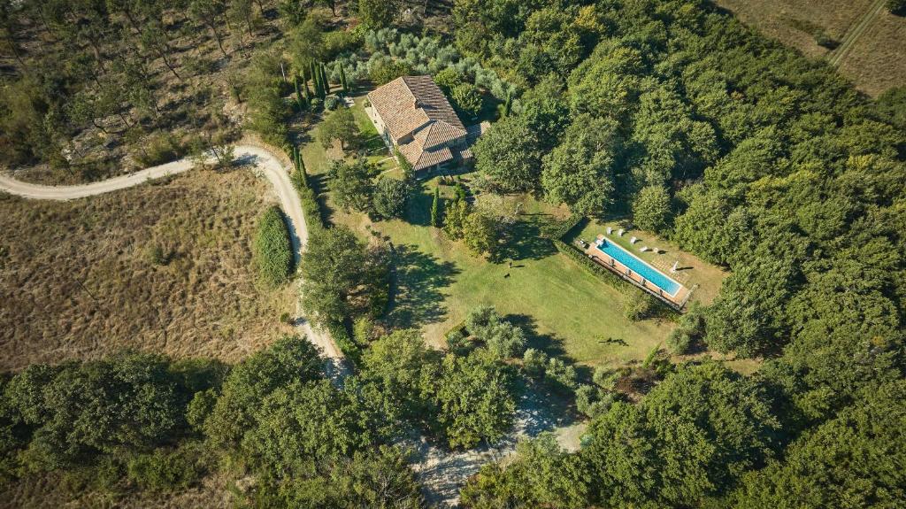 Extraordinary farm house in Tuscany photo 3