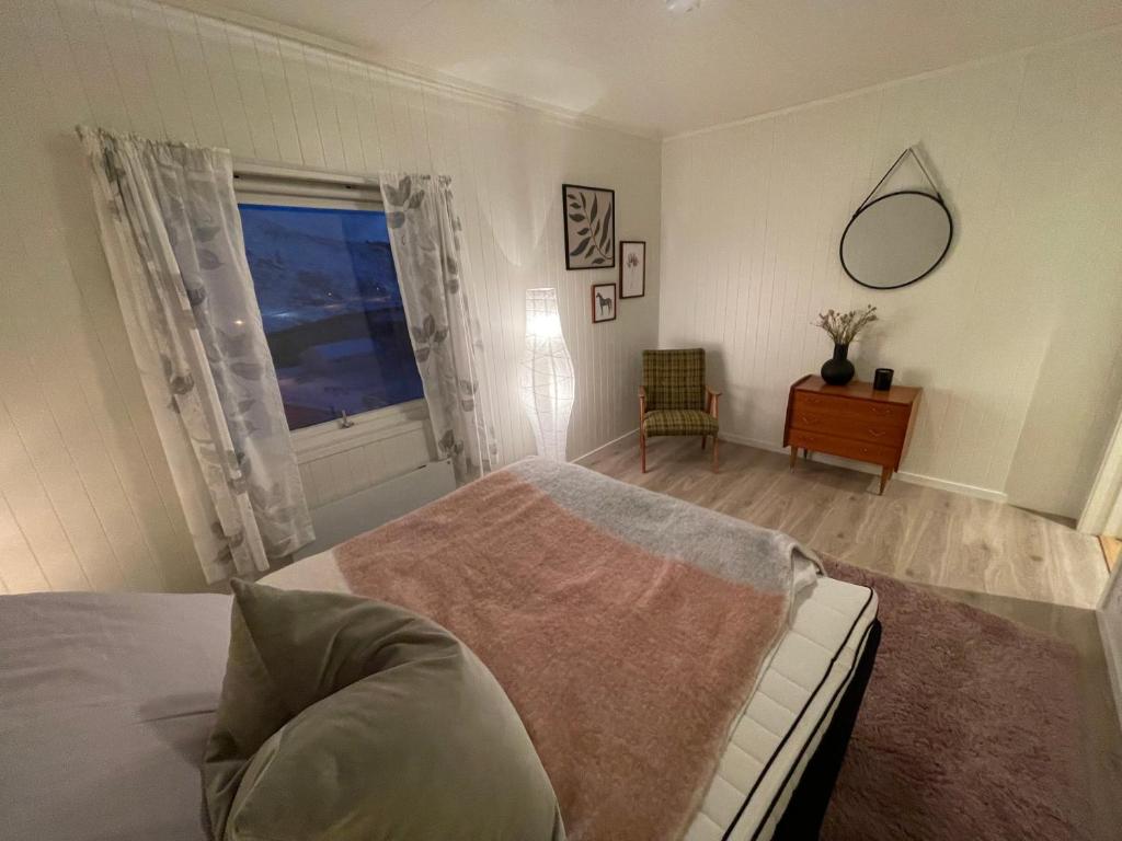 Lofoten Aurora Seafront Penthouse 罗弗敦极光海滨顶层豪华公寓, Moskenes