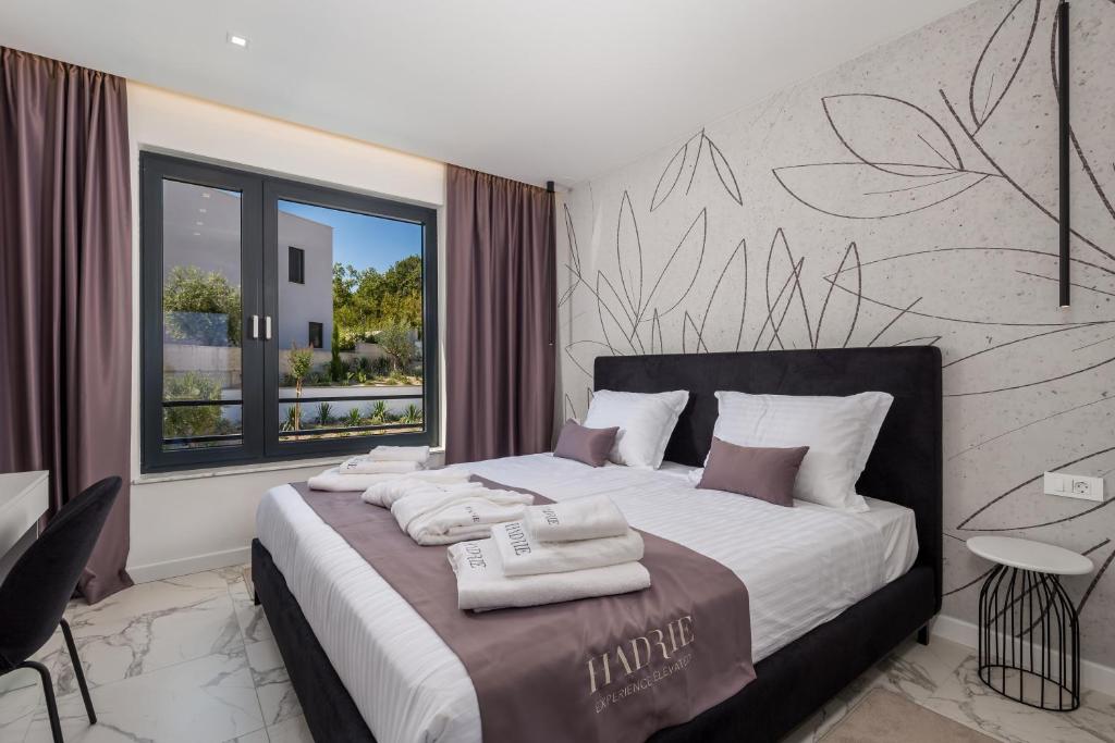 HADRIE LUXURY RESORT AND VILLAS ROVA ed photo 1