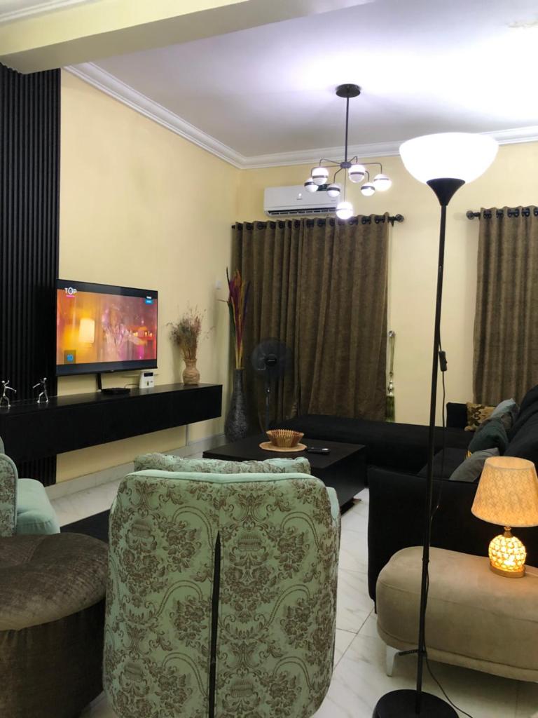 Furnished 2bedroom Apt in Wuye photo 1