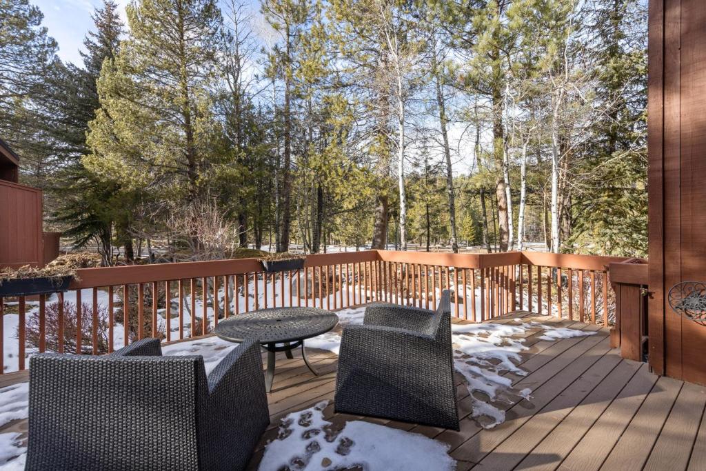 Rocky Point # 14 Palisades Townhome - Ski Shuttle w Tennis! photo 2