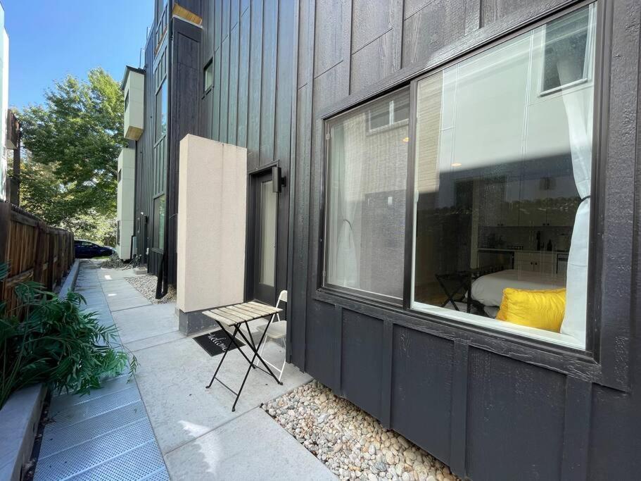 Private, cozy, suite by Mile High Stadium and Downtown Denver! photo 2