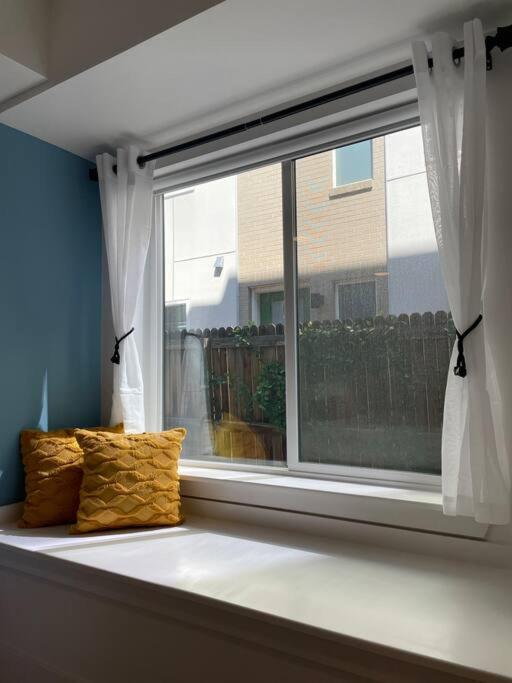 Private, cozy, suite by Mile High Stadium and Downtown Denver! photo 3