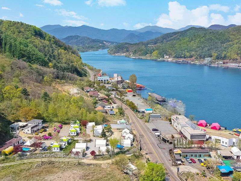Gapyeong Nami Island Best Glamping Caravan