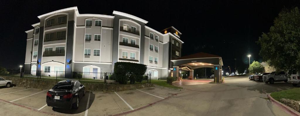 La Quinta by Wyndham Fort Worth - Lake Worth photo 3