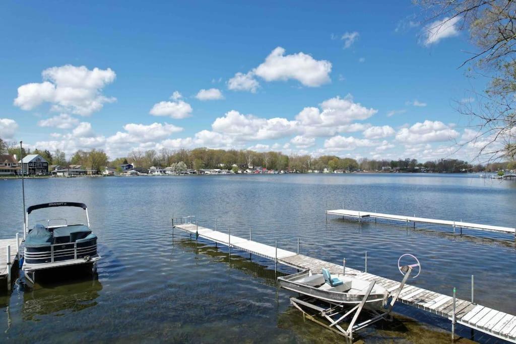 Barbee Chain Lake Access! 3 Bedroom Cozy Cottage photo 3