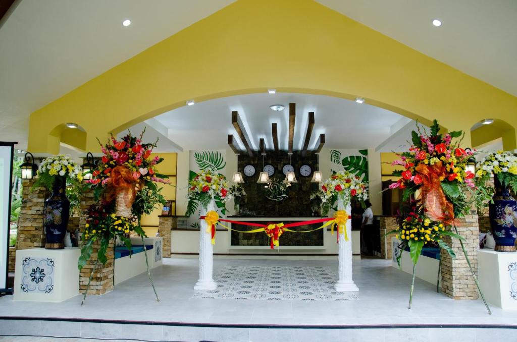 San Remigio Beach Club photo 1